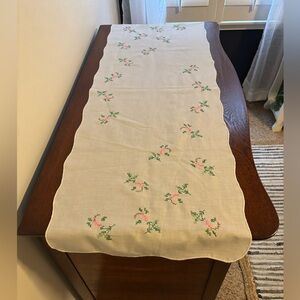 Pink/White Floral Cross Stitched Table Runner 42.5’ x 15.5’